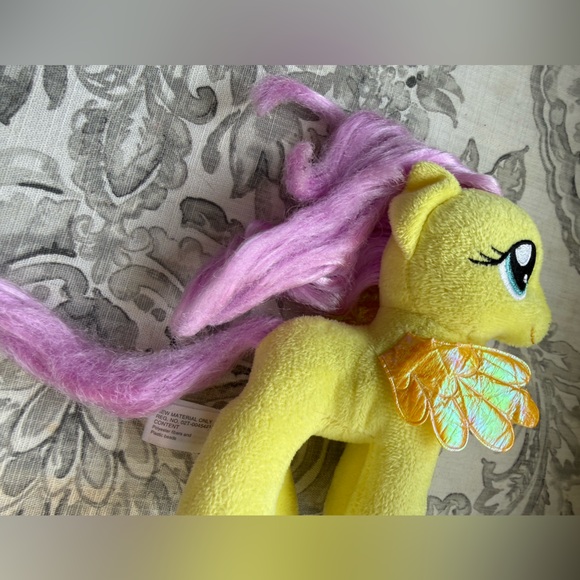 TY 2014 My Little Pony Hasbro Fluttershy Yellow Plush Pony with Metallic Wings - Picture 12 of 14